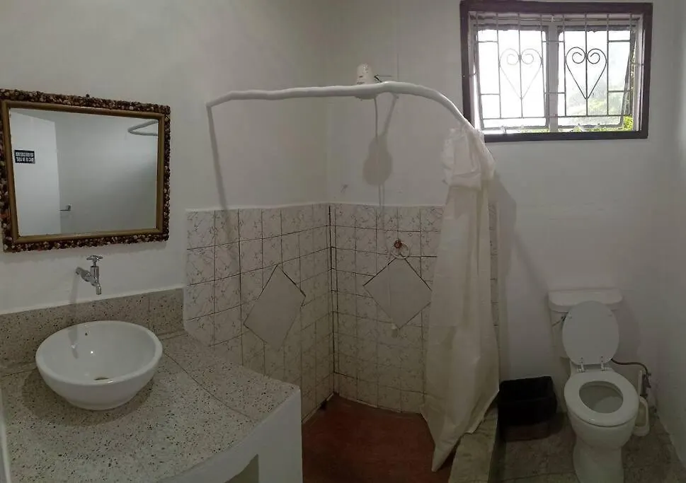 Ladville Apartment Near Kingstown #2